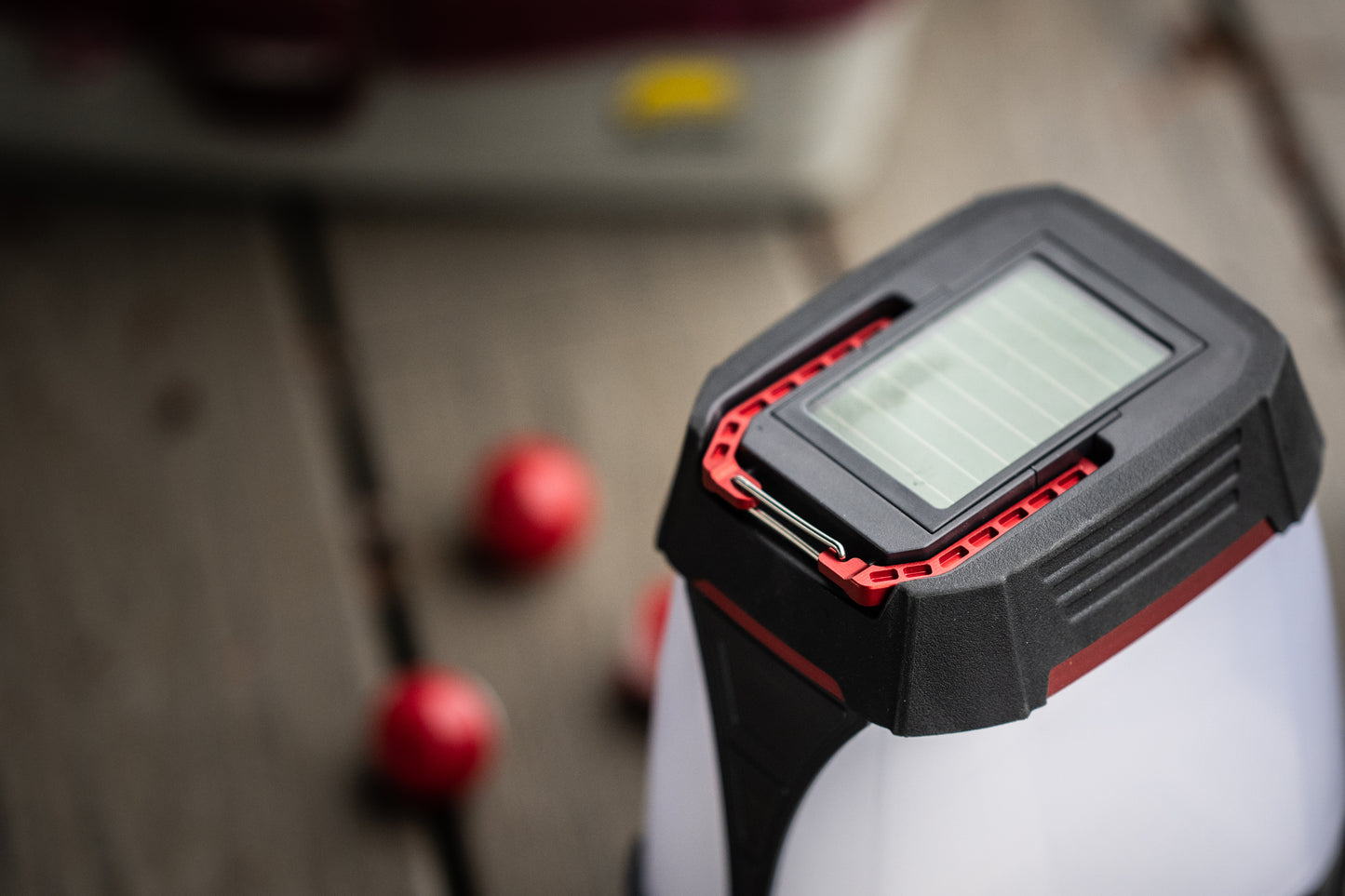 IX1 2800 L Hybrid Solar Lantern